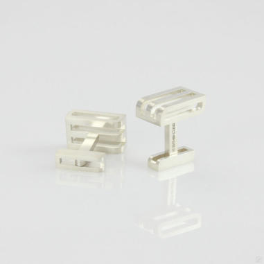 Perspective view of square-round Cufflinks, designed & made by Irmgard Frauscher.